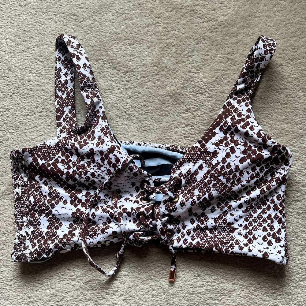 Maaji Women's Snake Print Reversible Bikini Top Size M